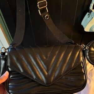 Elegant Black Quilted Shoulder Bag